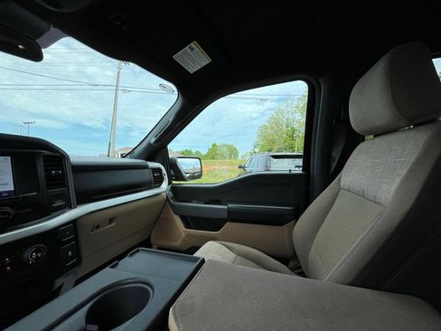 Used 2023 Ford F150 XLT AWD/4WD image 27