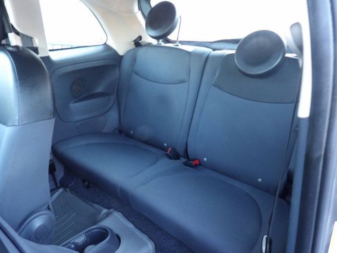 Used 2013 FIAT 500 Pop FWD image 8