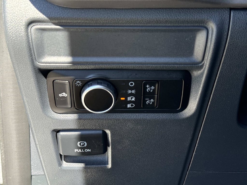 Used 2024 Ford F150 XL RWD image 40