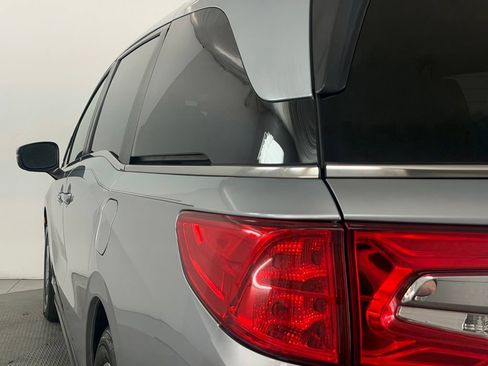 Used 2018 Honda Odyssey EX-L image 10