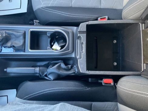 Used 2023 Toyota Tacoma TRD Sport w/ Black Out Package (TMS) image 27