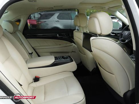 Used 2016 Hyundai Equus Ultimate image 38