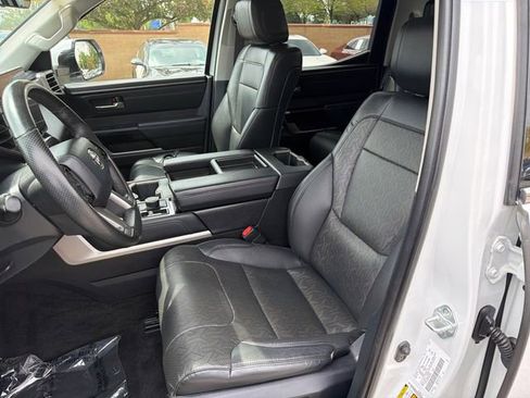 Used 2023 Toyota Tundra Limited AWD/4WD image 32