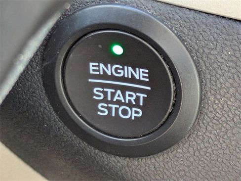 Certified 2020 Ford Escape SE Sport image 28