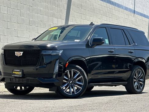 Certified 2023 Cadillac Escalade Sport AWD/4WD image 8