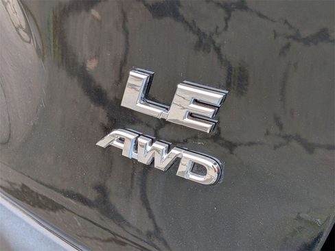 Used 2024 Toyota RAV4 LE image 29