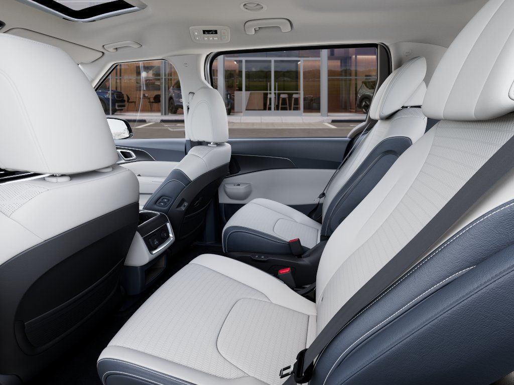 New 2027 Kia Carnival SX FWD image 18