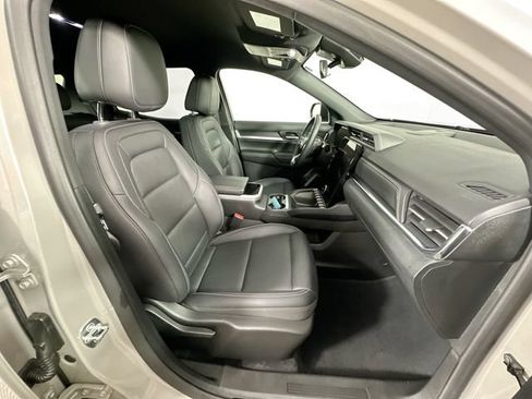 Used 2025 GMC Terrain Elevation w/ Elevation Premium Package AWD/4WD image 28