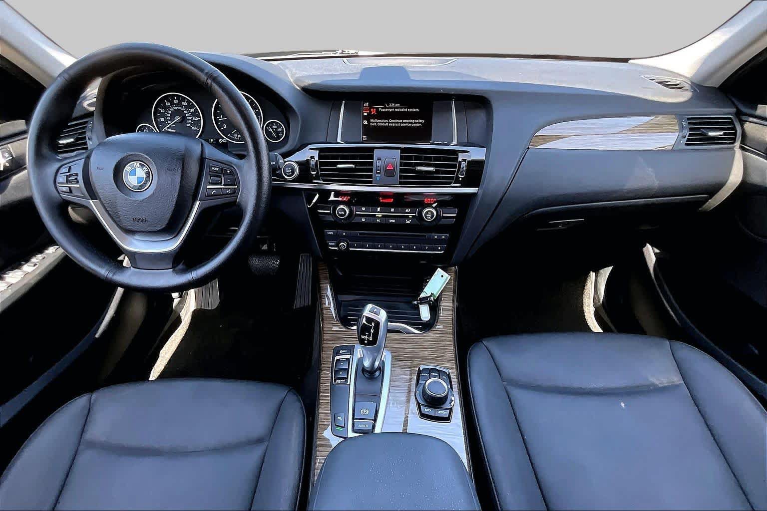 Used 2017 BMW X3 sDrive28i RWD image 14