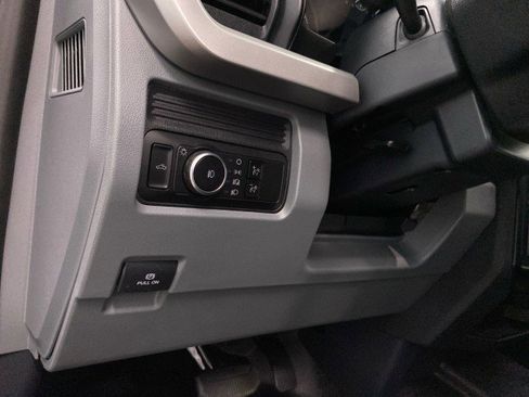 New 2025 Ford F350 XL w/ XL Chrome Package image 13