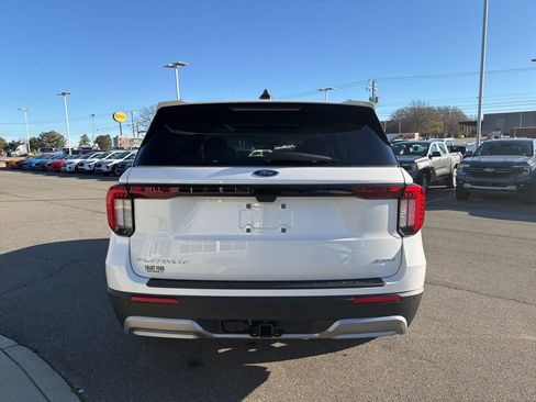New 2026 Ford Explorer Platinum w/ LUX Leather Package image 4
