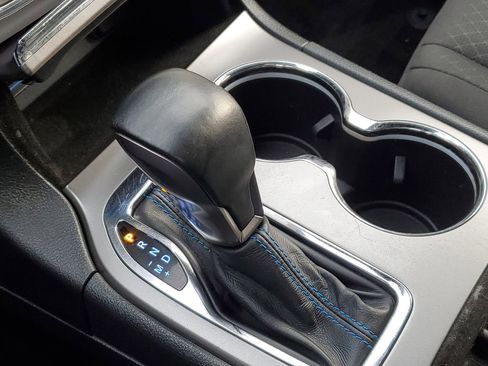 Used 2018 Jeep Grand Cherokee Laredo image 24