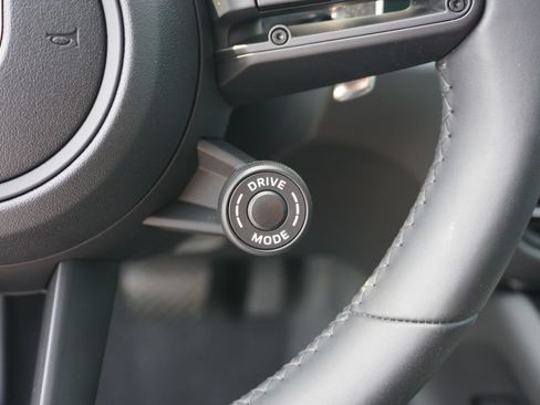 Used 2023 Porsche Macan S AWD/4WD image 33