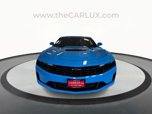 Used 2022 Chevrolet Camaro LT w/ Technology Package image 2