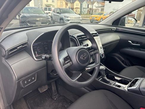 Used 2023 Hyundai Tucson SEL image 6