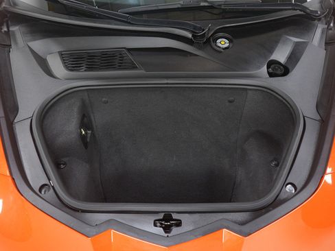 Used 2021 Chevrolet Corvette Stingray Premium Cpe w/ Z51 Performance Package image 35