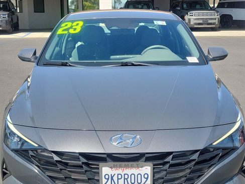 Used 2023 Hyundai Elantra SEL w/ Convenience Package FWD image 29
