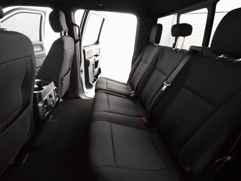 Used 2020 Ford F150 XLT w/ Equipment Group 302A Luxury image 24