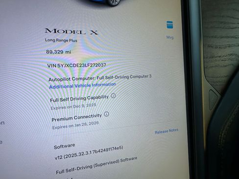 Used 2020 Tesla Model X Long Range image 18