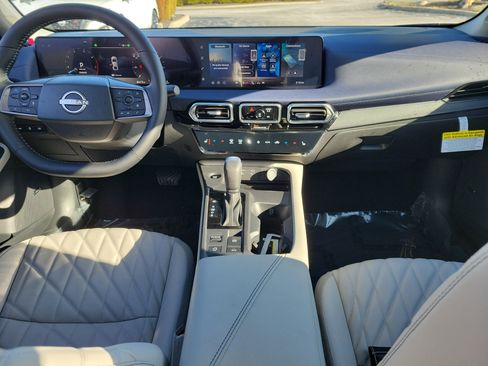 New 2026 Nissan Sentra SL w/ Floor Mat Package FWD image 9