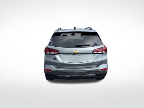 Certified 2024 Chevrolet Equinox LT w/ LPO, Floor Liner Package image 5
