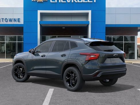 New 2026 Chevrolet Trax LT w/ Driver Confidence Package FWD image 27