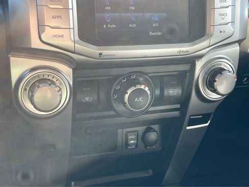 Used 2014 Toyota 4Runner SR5 image 15