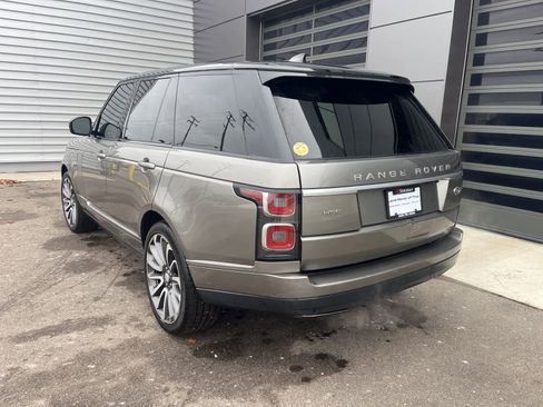 Used 2019 Land Rover Range Rover HSE image 3