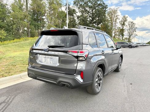 New 2026 Subaru Forester Premium AWD/4WD image 9
