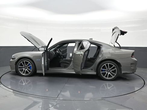 Used 2023 Dodge Charger R/T w/ Harman/Kardon Audio Group image 30