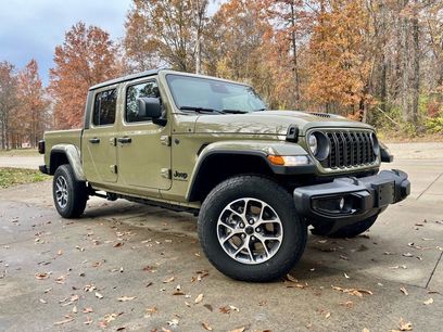 New 2026 Jeep Gladiator Sport