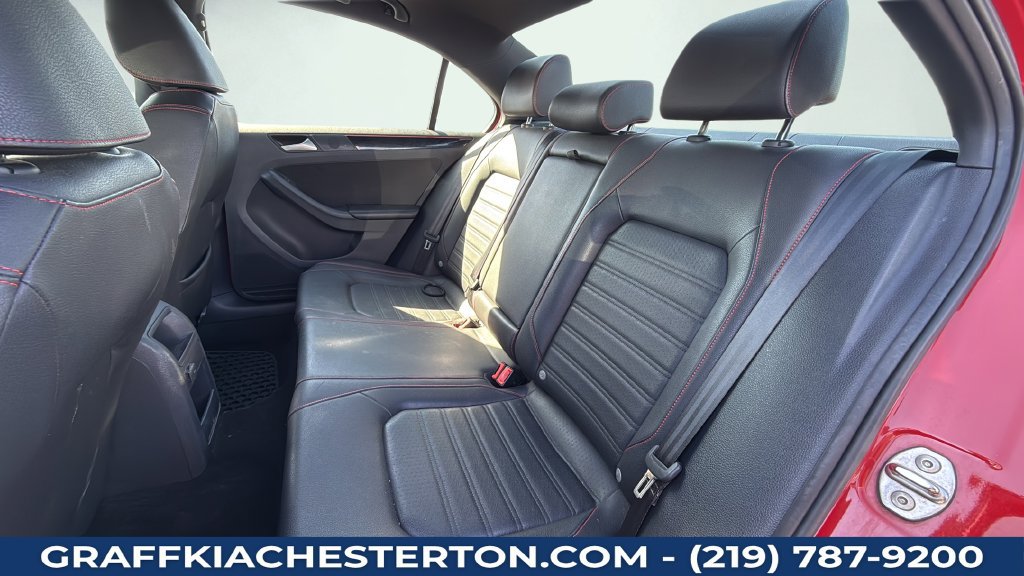 Used 2017 Volkswagen Jetta GLI FWD image 17