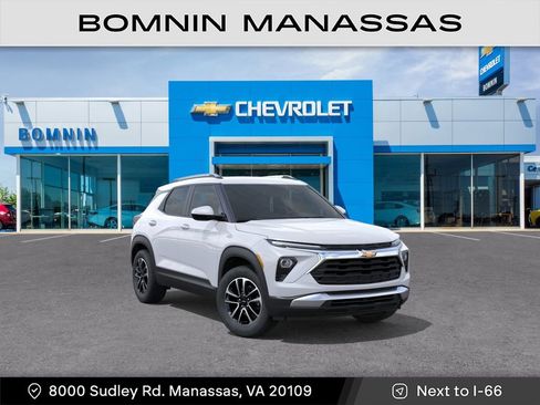 New 2026 Chevrolet TrailBlazer LT FWD image 2