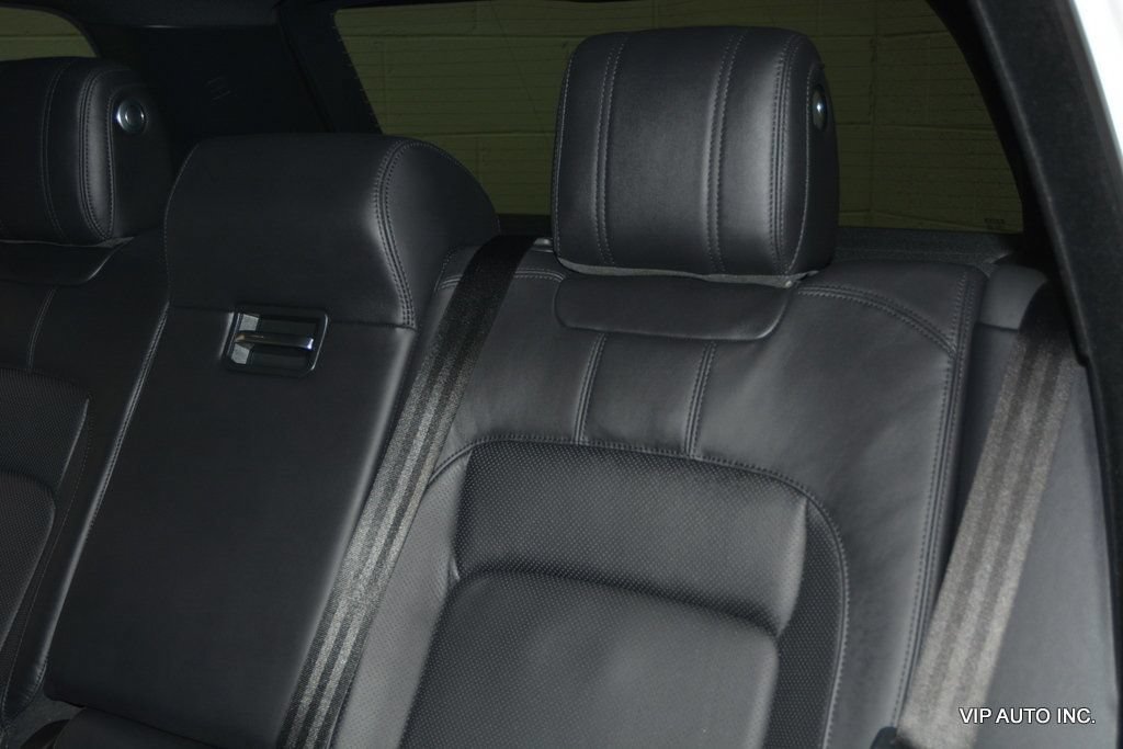 Used 2018 Land Rover Range Rover HSE AWD/4WD image 22