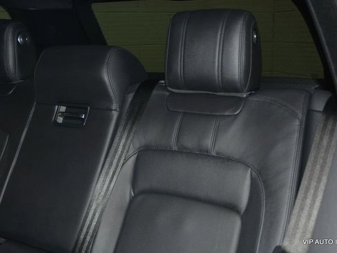 Used 2018 Land Rover Range Rover HSE image 22