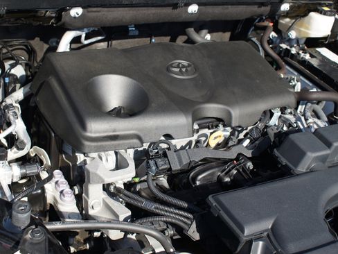 Used 2024 Toyota RAV4 XLE image 26