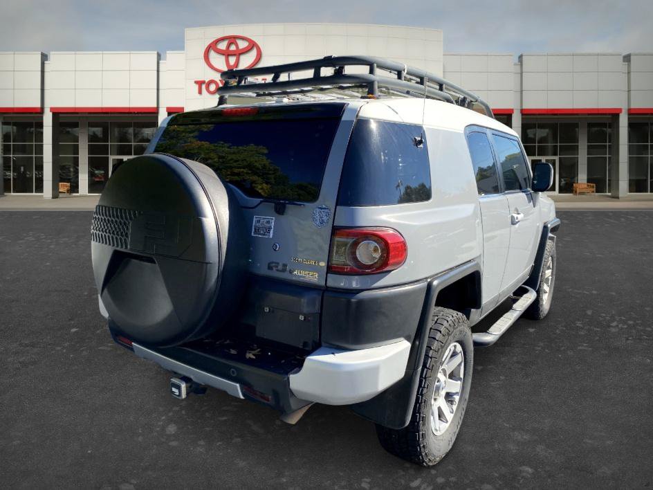 Used 2014 Toyota FJ Cruiser 4WD w/ Upgrade Package image 8