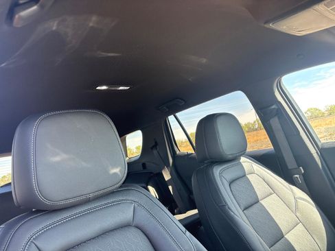 Used 2025 Chevrolet Equinox LT w/ Convenience Package II AWD/4WD image 34