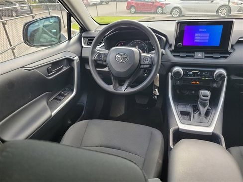 Used 2025 Toyota RAV4 LE image 8
