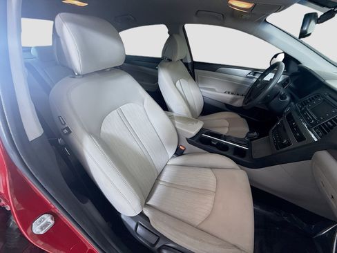 Used 2016 Hyundai Sonata SE image 29