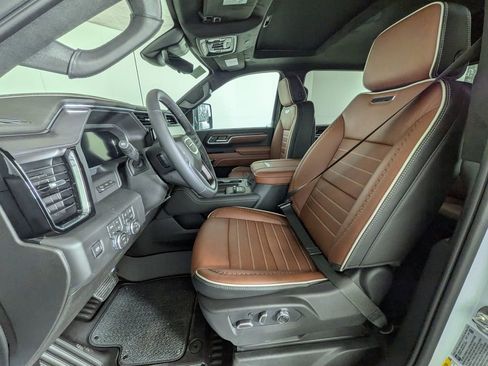 New 2026 GMC Sierra 3500 Denali Ultimate image 17