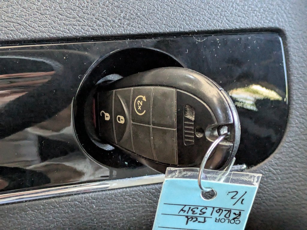 Used 2019 Dodge Grand Caravan SE FWD image 27
