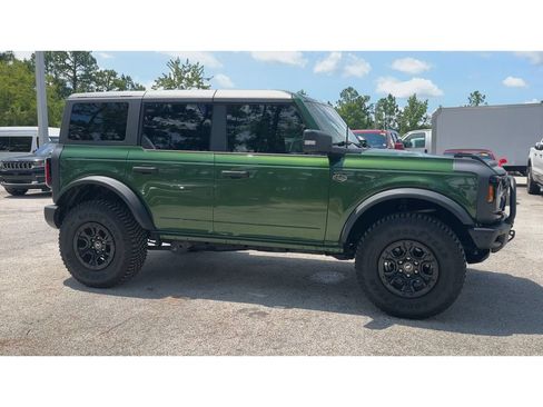 Used 2024 Ford Bronco Wildtrak AWD/4WD image 2