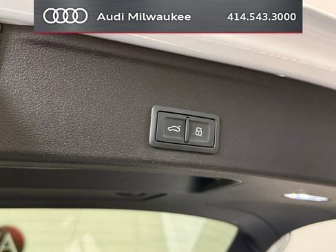 Used 2023 Audi A4 2.0T allroad Prestige w/ Prestige Package AWD/4WD image 39