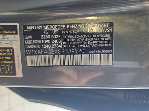 Certified 2025 Mercedes-Benz C 300 Sedan image 41