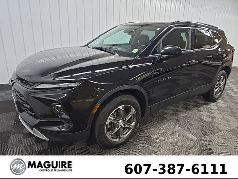 Used 2023 Chevrolet Blazer LT w/ Convenience Package AWD/4WD image 9