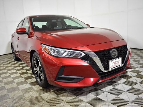 Used 2021 Nissan Sentra SV image 3