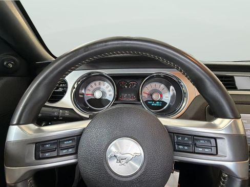Used 2012 Ford Mustang GT Premium w/ Security Pkg RWD image 30