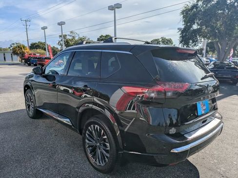 Certified 2026 Nissan Rogue Platinum w/ Platinum Premium Package AWD/4WD image 6