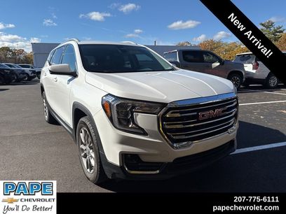 Used 2024 GMC Terrain SLT
